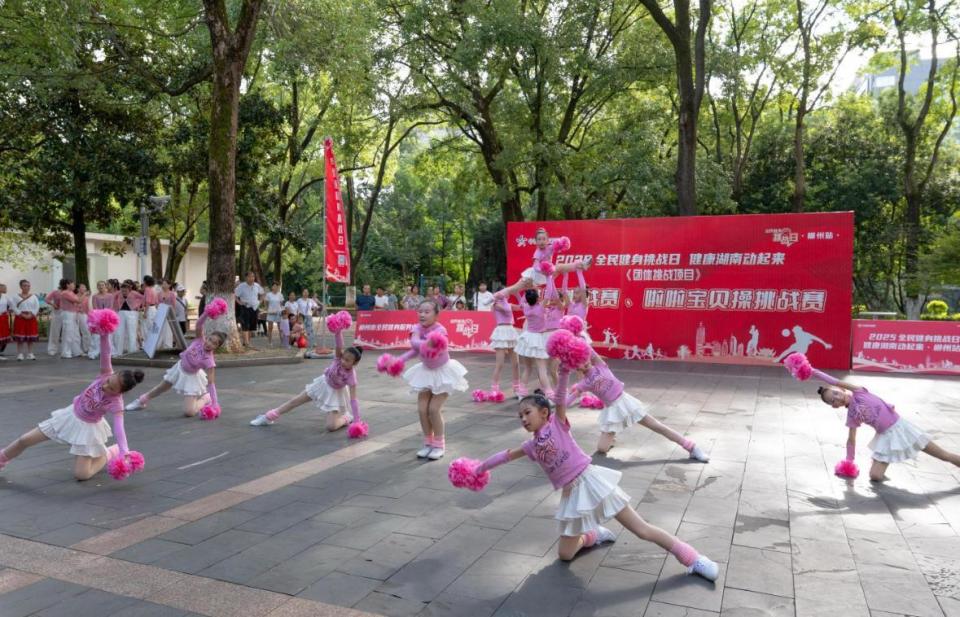 将赛场设置, 篮球投篮王, 统一服装的 将赛场设置, 篮球投篮王, 统一服装的