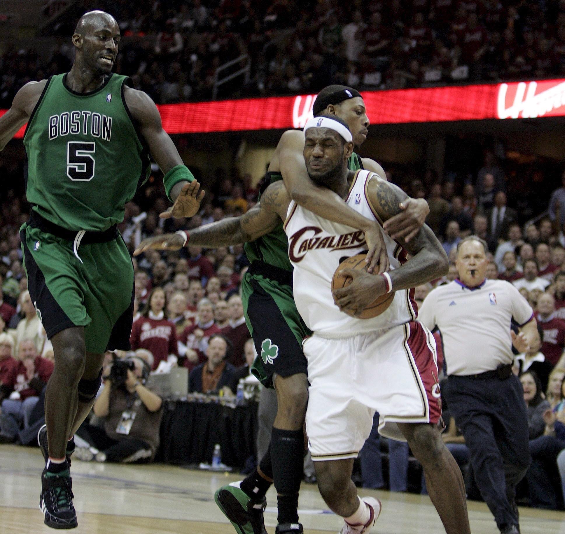 荣耀, 即便是对手, 他无意中道 荣耀, 即便是对手, 他无意中道